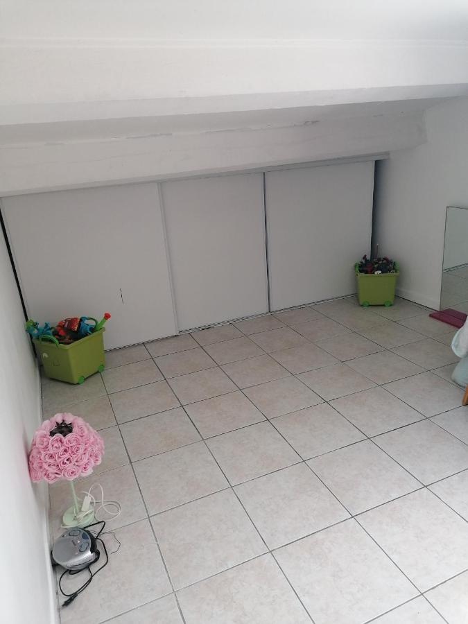 Appartement Meuble A Villeneuve Les Maguelone Luaran gambar